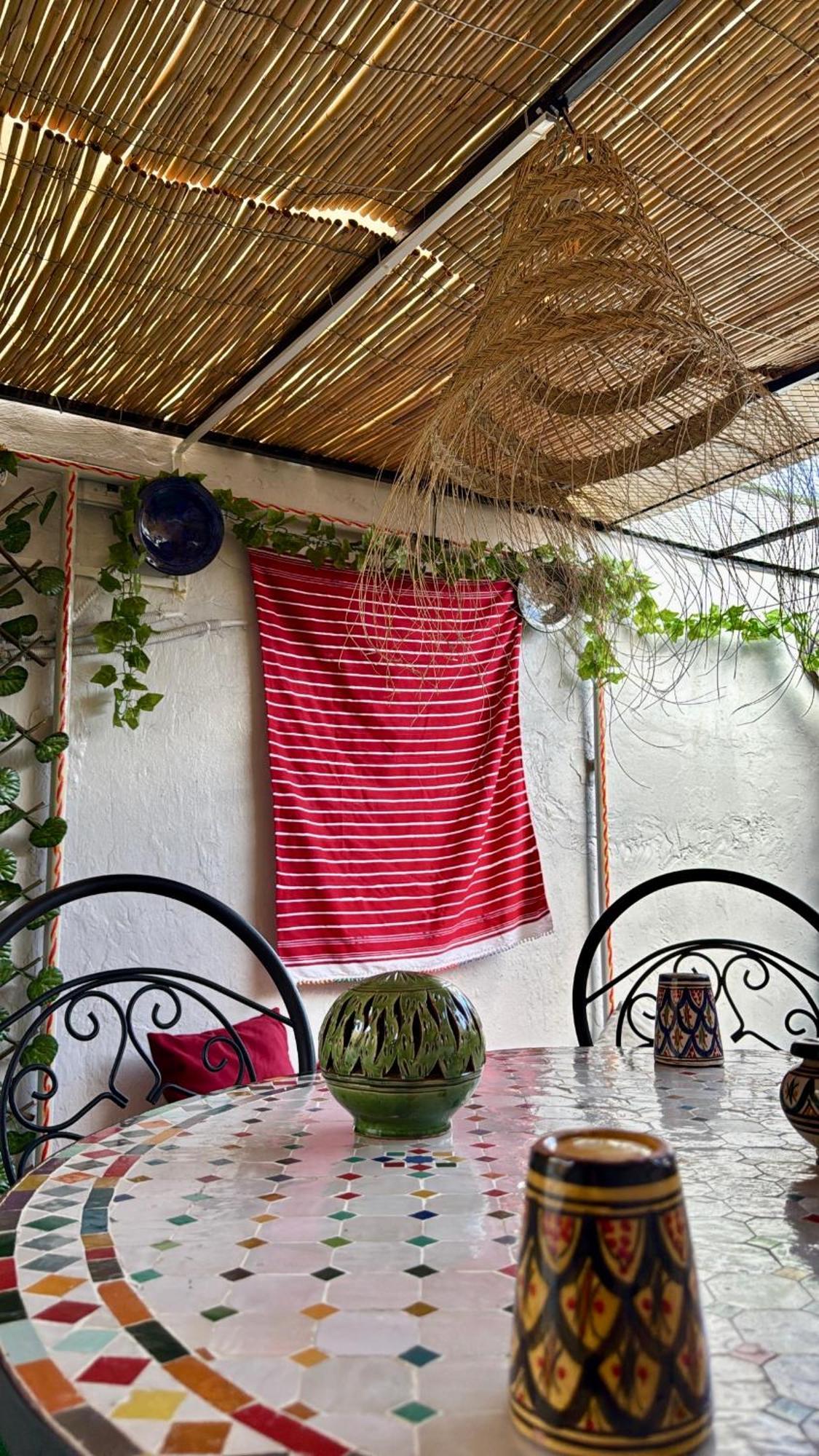 Appartement La Casa De Oussama With Traditional Private Terrace Rabat